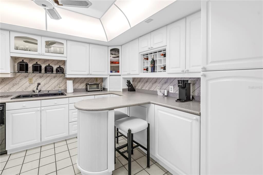 En Venta: $379,000 (1 camas, 1 baños, 1060 Pies cuadrados)