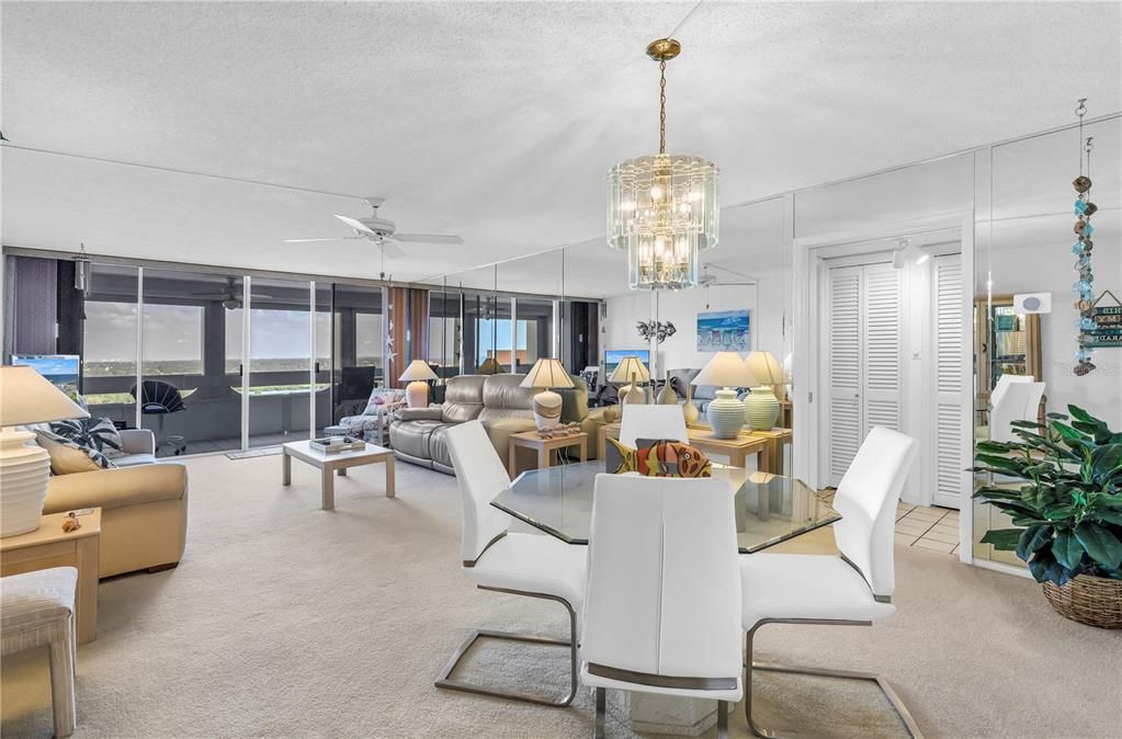 En Venta: $379,000 (1 camas, 1 baños, 1060 Pies cuadrados)