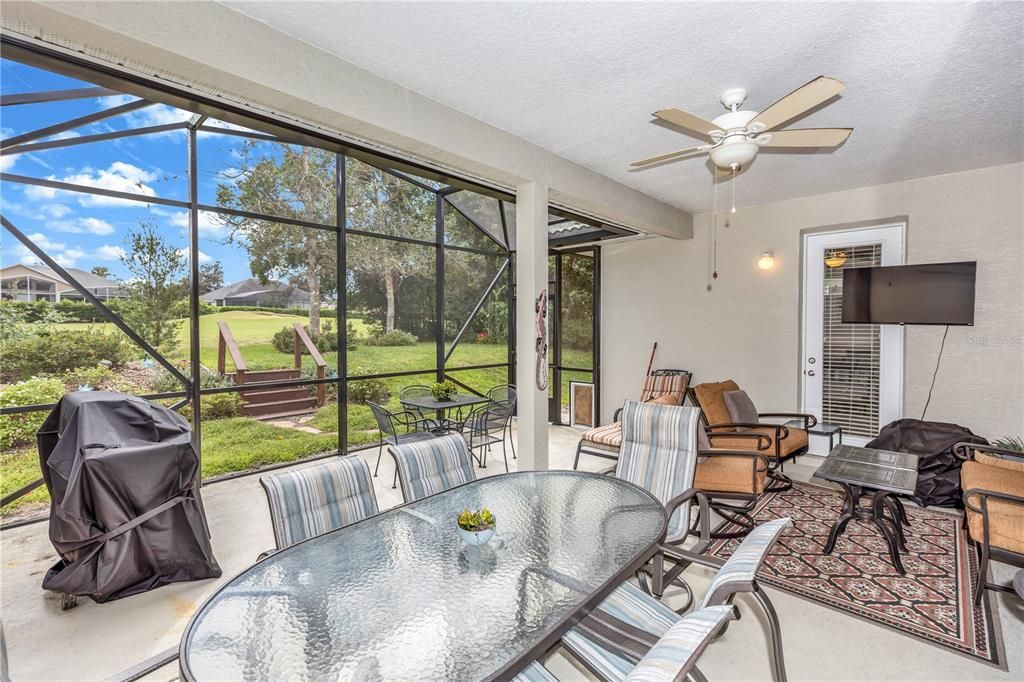 合同活跃: $399,999 (3 贝兹, 2 浴室, 1794 平方英尺)