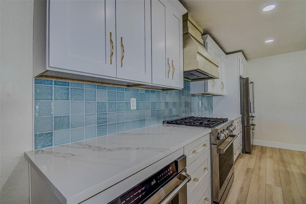 For Sale: $1,099,999 (4 beds, 2 baths, 1930 Square Feet)