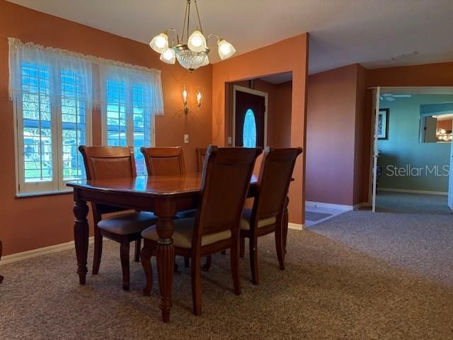 En Venta: $279,500 (3 camas, 2 baños, 2580 Pies cuadrados)