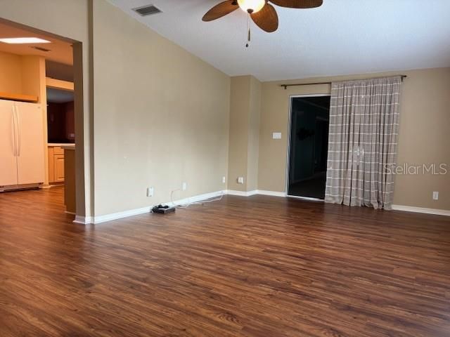 En Venta: $279,500 (3 camas, 2 baños, 2580 Pies cuadrados)