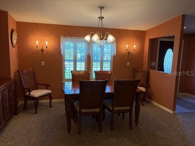 En Venta: $279,500 (3 camas, 2 baños, 2580 Pies cuadrados)