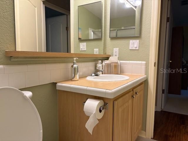 En Venta: $279,500 (3 camas, 2 baños, 2580 Pies cuadrados)