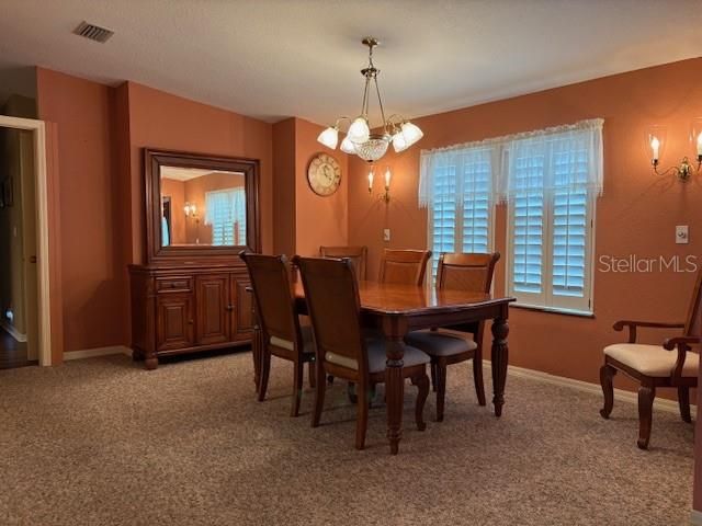 En Venta: $279,500 (3 camas, 2 baños, 2580 Pies cuadrados)