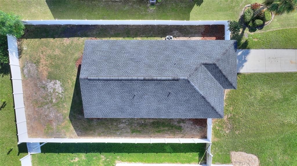 Под контрактом: $270,000 (3 спален, 2 ванн, 1127 Квадратных фут)