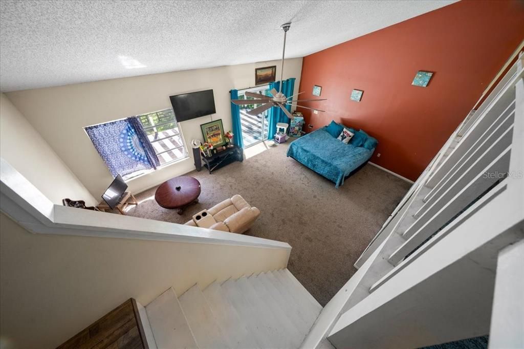 待售: $324,900 (4 贝兹, 4 浴室, 3570 平方英尺)