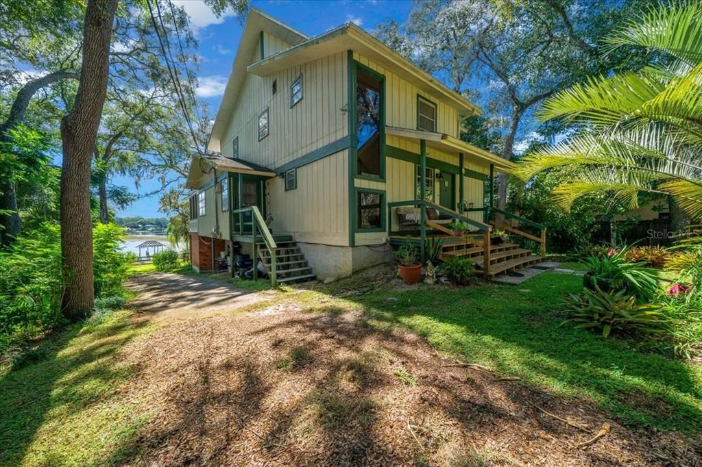 待售: $324,900 (4 贝兹, 4 浴室, 3570 平方英尺)