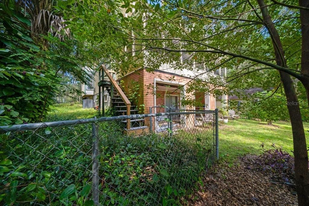 待售: $324,900 (4 贝兹, 4 浴室, 3570 平方英尺)