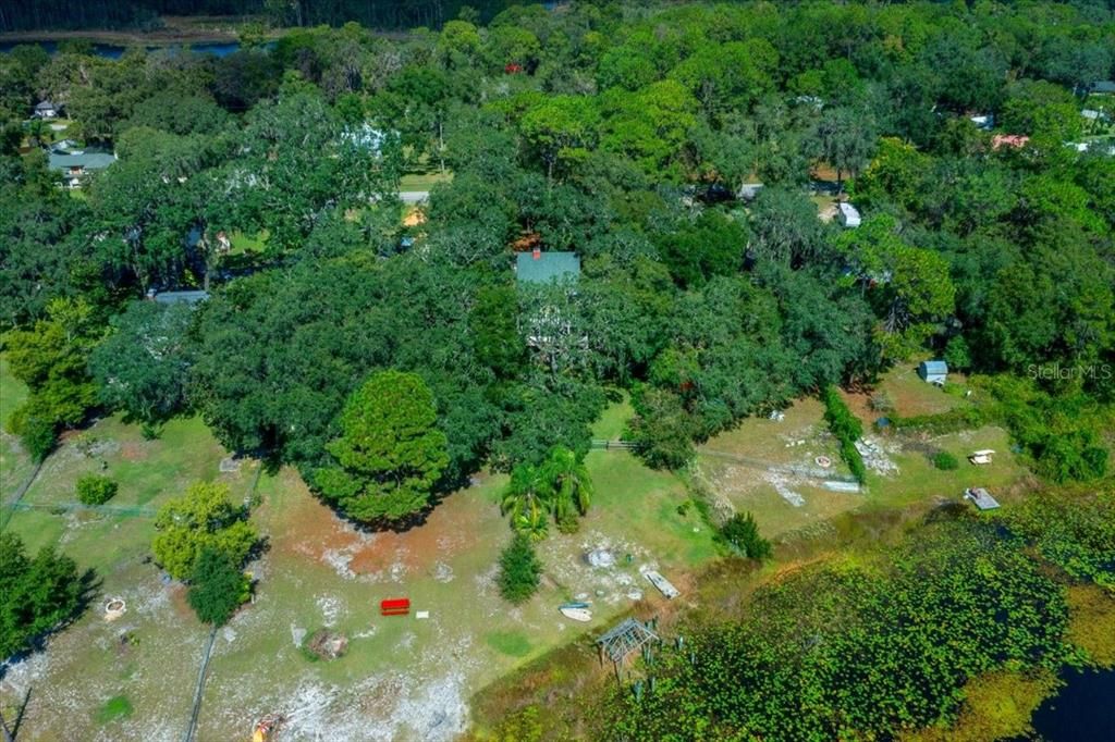 待售: $324,900 (4 贝兹, 4 浴室, 3570 平方英尺)