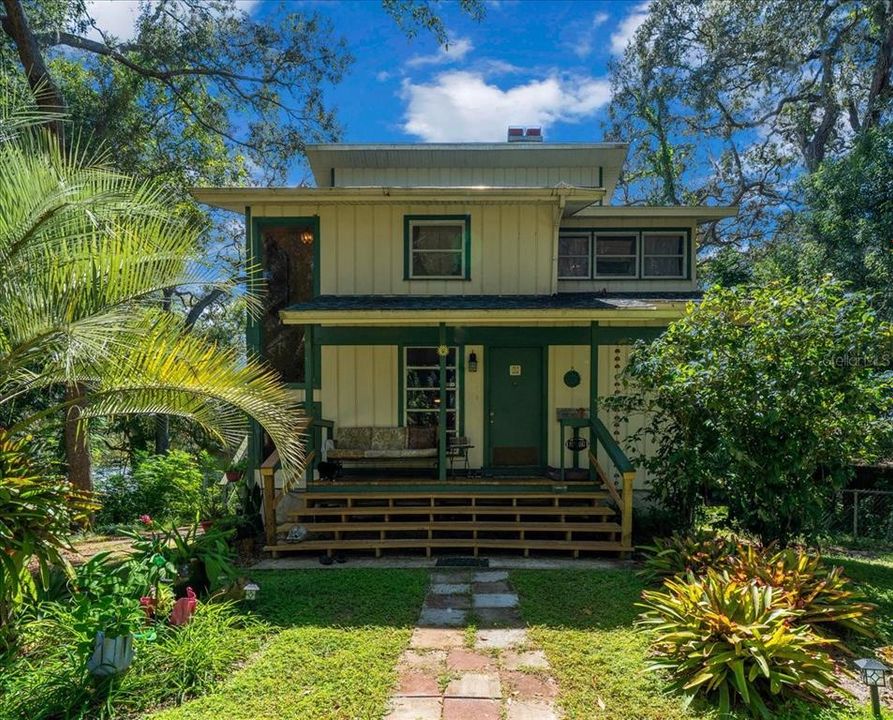 待售: $324,900 (4 贝兹, 4 浴室, 3570 平方英尺)