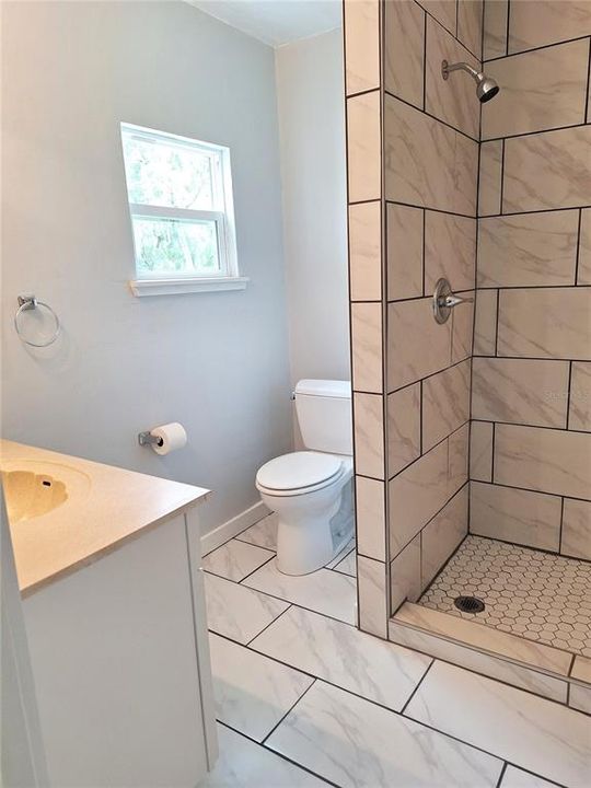 For Sale: $249,000 (4 beds, 2 baths, 1720 Square Feet)