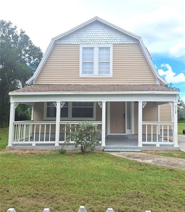 For Sale: $249,000 (4 beds, 2 baths, 1720 Square Feet)