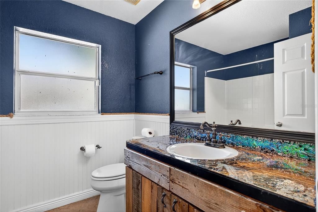 Active With Contract: $359,900 (3 beds, 3 baths, 2219 Square Feet)