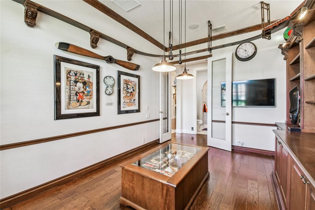 En Venta: $875,000 (4 camas, 3 baños, 3374 Pies cuadrados)