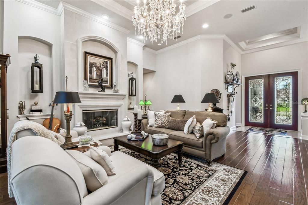 En Venta: $875,000 (4 camas, 3 baños, 3374 Pies cuadrados)