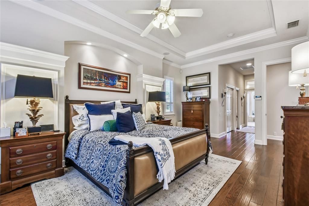 En Venta: $875,000 (4 camas, 3 baños, 3374 Pies cuadrados)