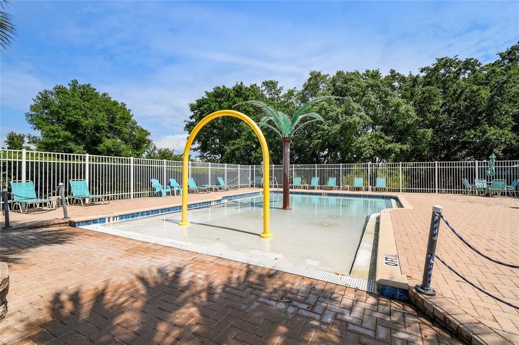 En Venta: $875,000 (4 camas, 3 baños, 3374 Pies cuadrados)