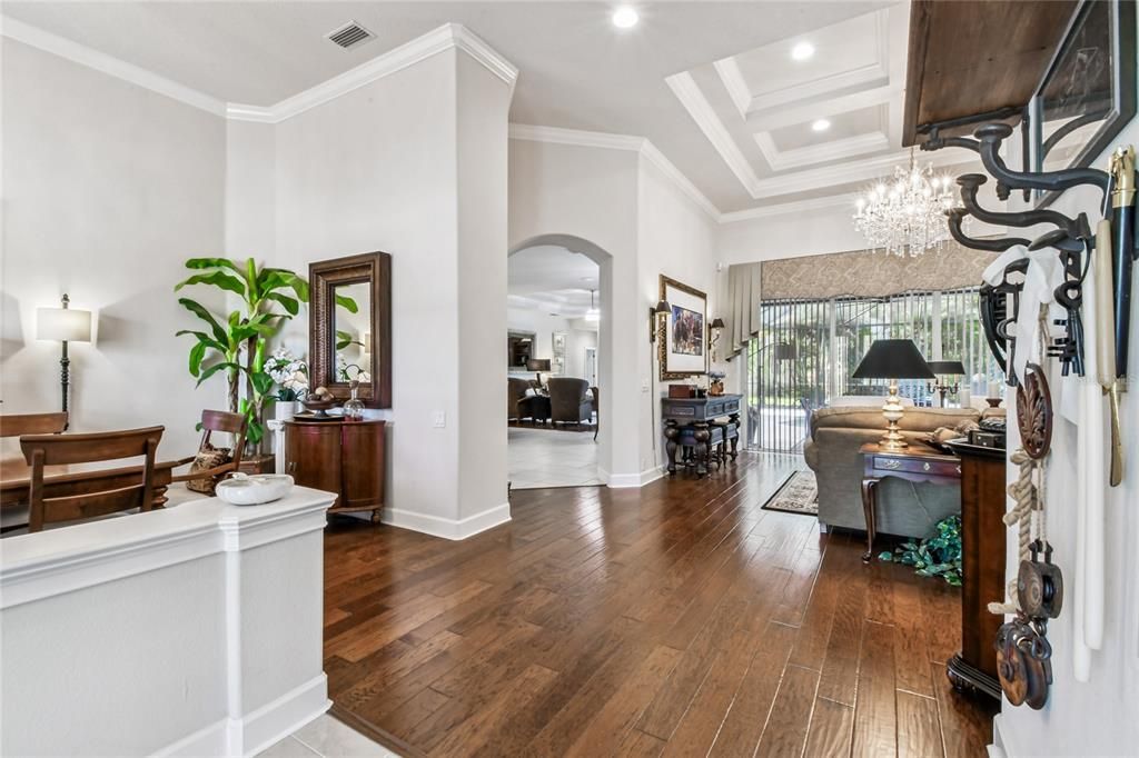 En Venta: $875,000 (4 camas, 3 baños, 3374 Pies cuadrados)