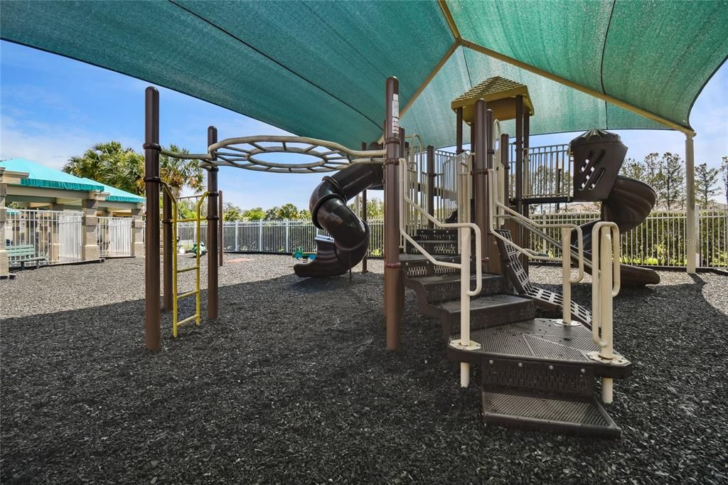 En Venta: $875,000 (4 camas, 3 baños, 3374 Pies cuadrados)