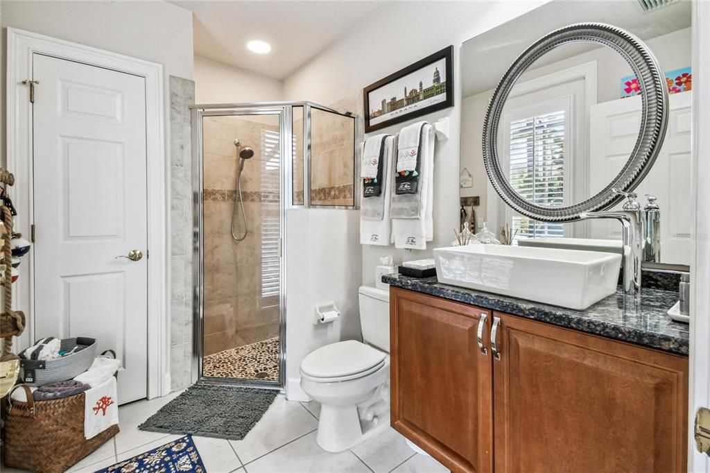 En Venta: $875,000 (4 camas, 3 baños, 3374 Pies cuadrados)