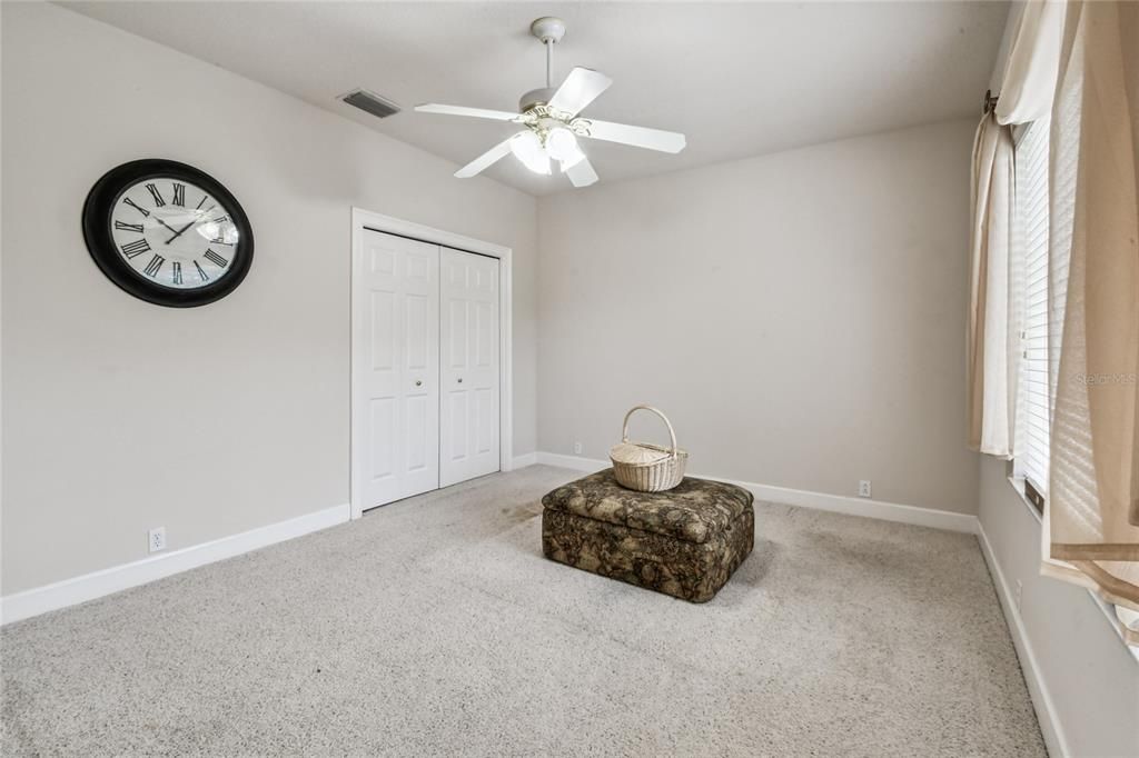 En Venta: $875,000 (4 camas, 3 baños, 3374 Pies cuadrados)