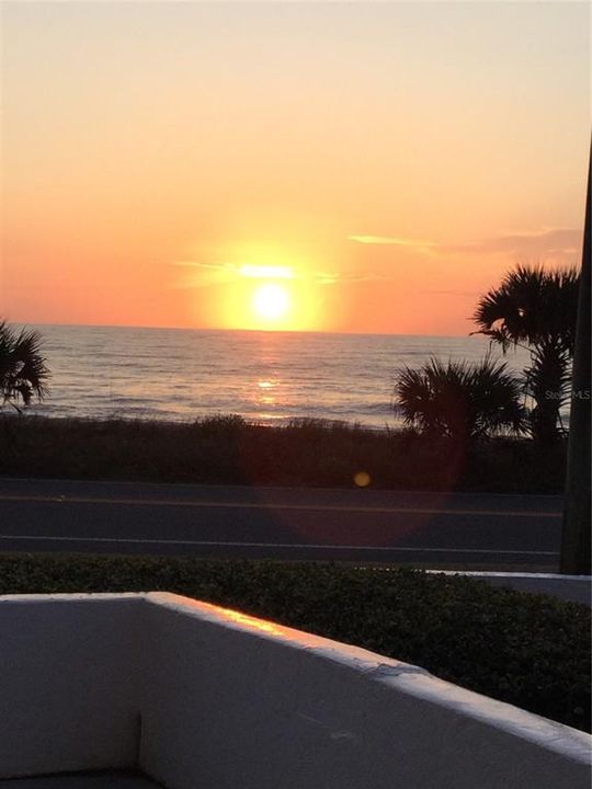 待售: $399,000 (2 贝兹, 2 浴室, 1107 平方英尺)