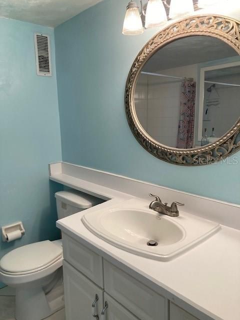 待售: $399,000 (2 贝兹, 2 浴室, 1107 平方英尺)