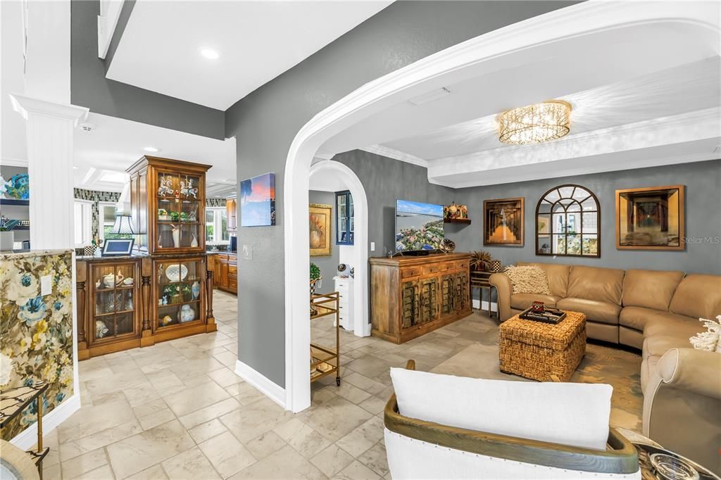 For Sale: $2,500,000 (4 beds, 5 baths, 3385 Square Feet)