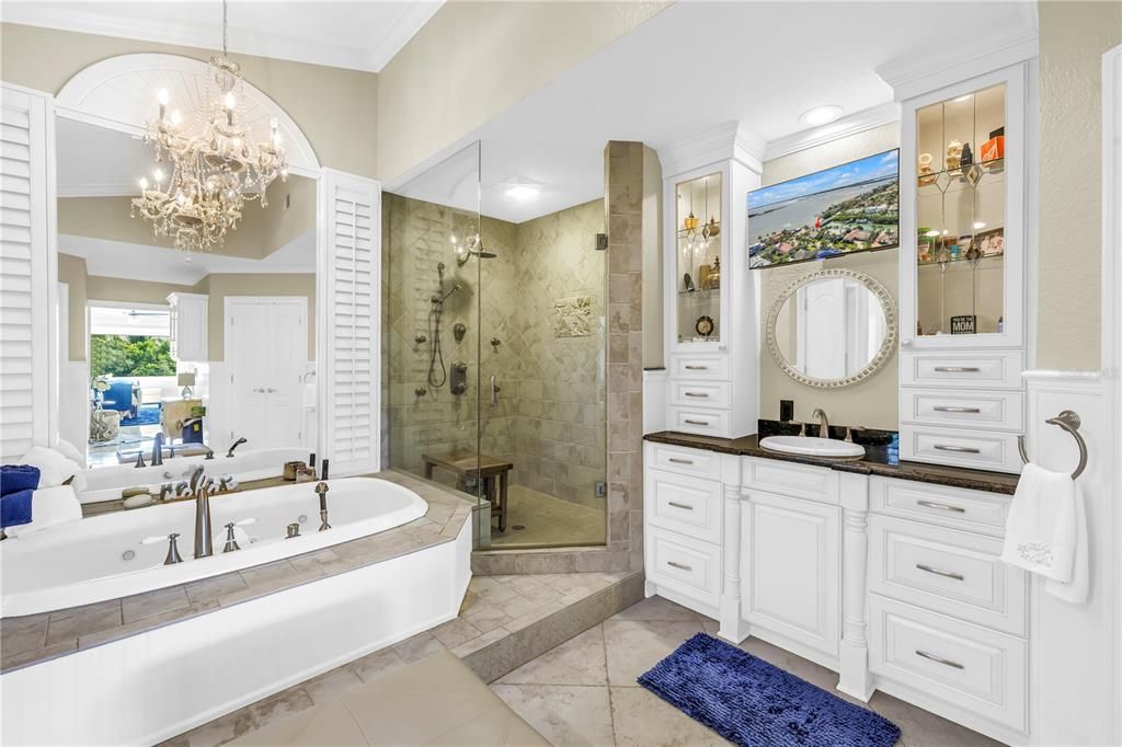 For Sale: $2,500,000 (4 beds, 5 baths, 3385 Square Feet)