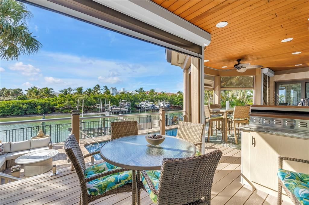 For Sale: $2,500,000 (4 beds, 5 baths, 3385 Square Feet)