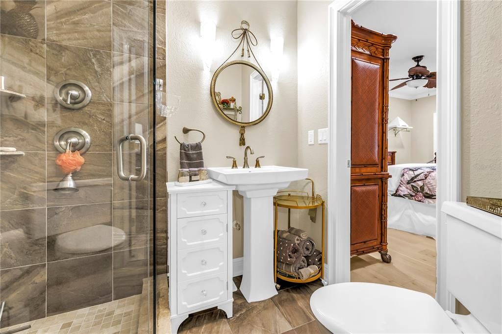 For Sale: $2,500,000 (4 beds, 5 baths, 3385 Square Feet)