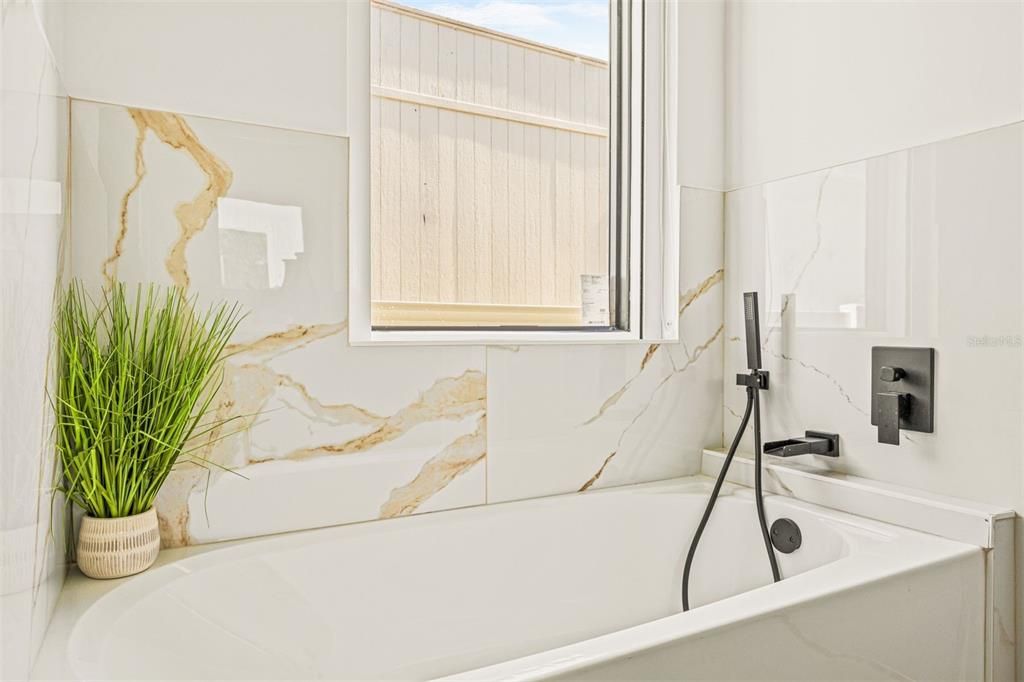 Active With Contract: $429,900 (4 beds, 2 baths, 1998 Square Feet)