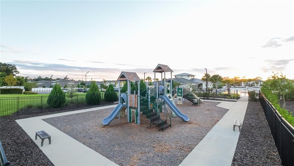 En Venta: $295,000 (3 camas, 2 baños, 1787 Pies cuadrados)