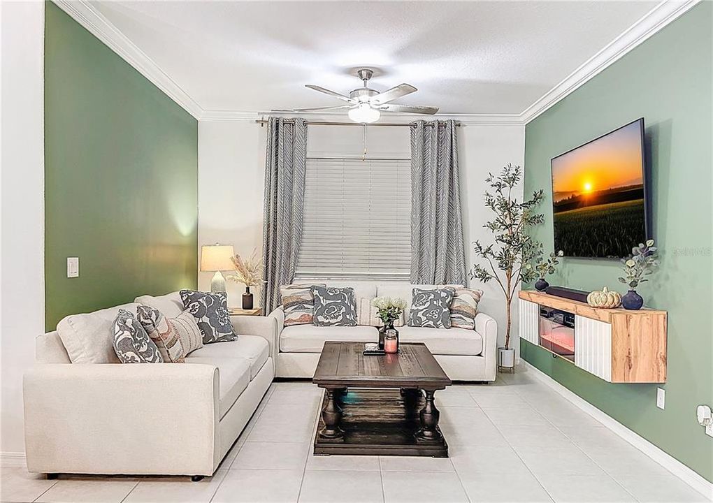 En Venta: $295,000 (3 camas, 2 baños, 1787 Pies cuadrados)