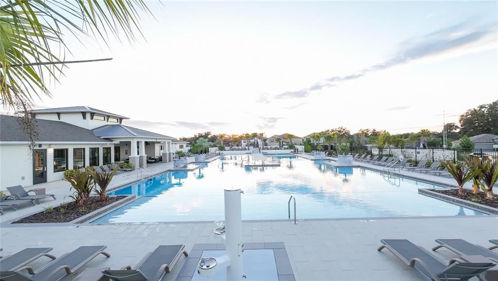 En Venta: $295,000 (3 camas, 2 baños, 1787 Pies cuadrados)