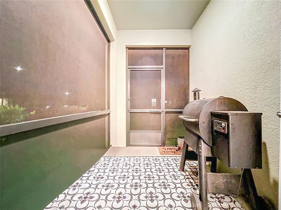 En Venta: $295,000 (3 camas, 2 baños, 1787 Pies cuadrados)