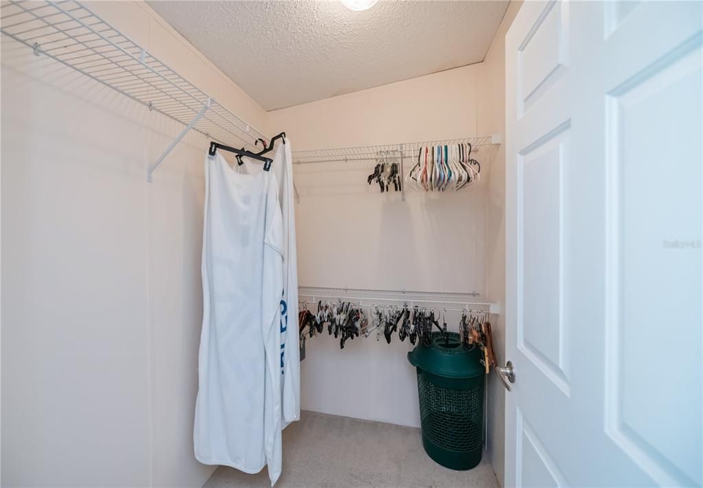 Activo con contrato: $169,000 (3 camas, 2 baños, 1296 Pies cuadrados)