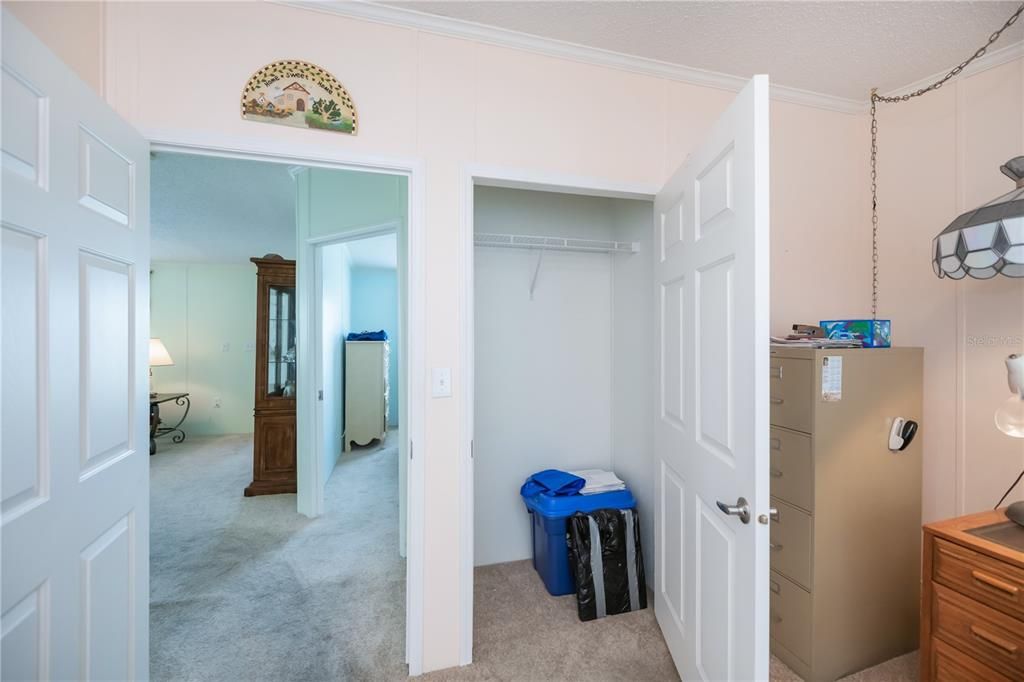 Activo con contrato: $169,000 (3 camas, 2 baños, 1296 Pies cuadrados)