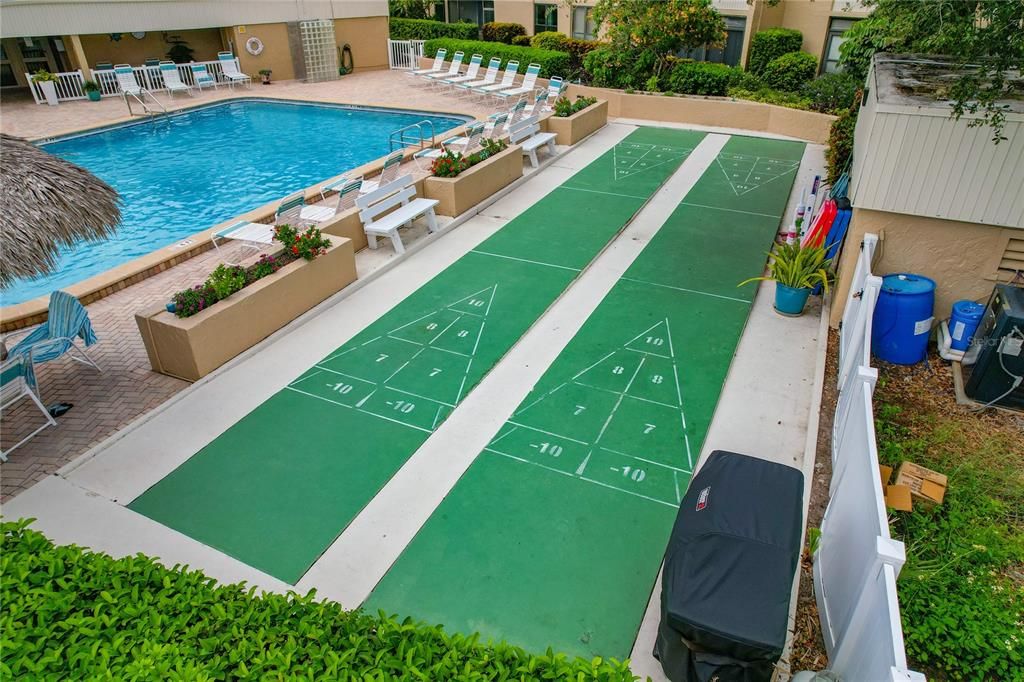 待售: $169,900 (1 贝兹, 1 浴室, 810 平方英尺)