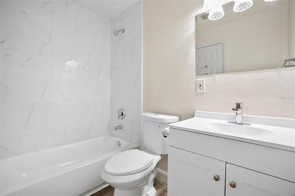 For Sale: $324,900 (4 beds, 2 baths, 1311 Square Feet)