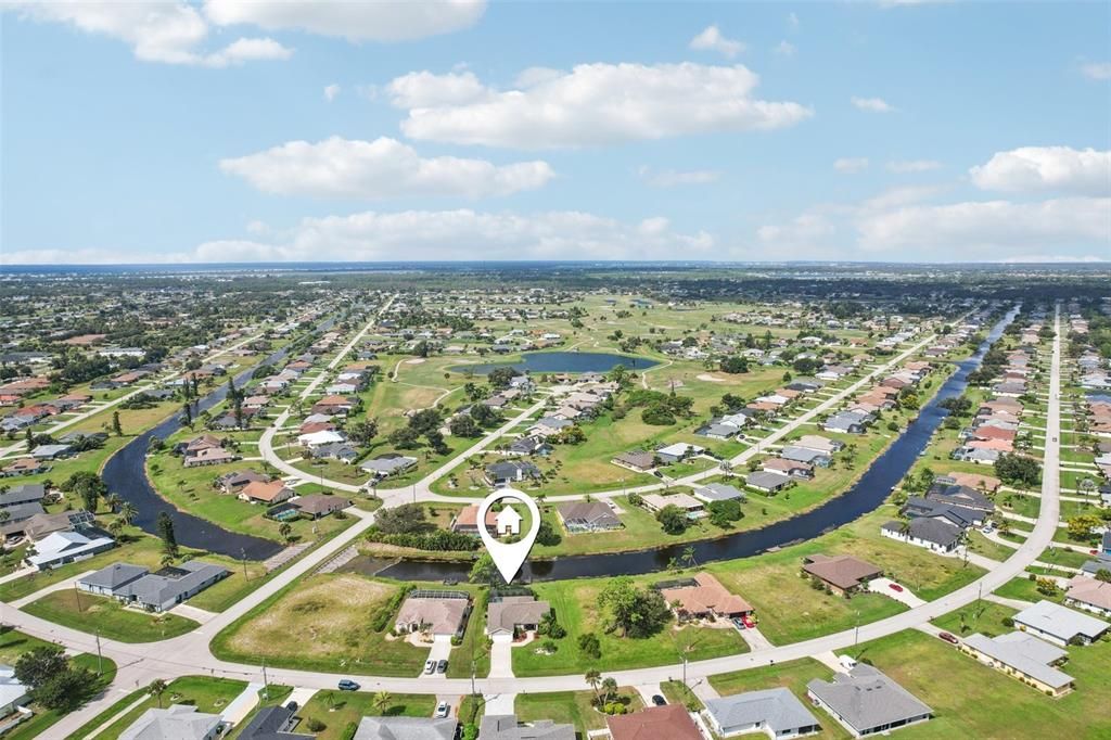 Activo con contrato: $368,000 (3 camas, 2 baños, 1670 Pies cuadrados)