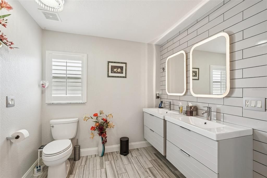 Activo con contrato: $368,000 (3 camas, 2 baños, 1670 Pies cuadrados)