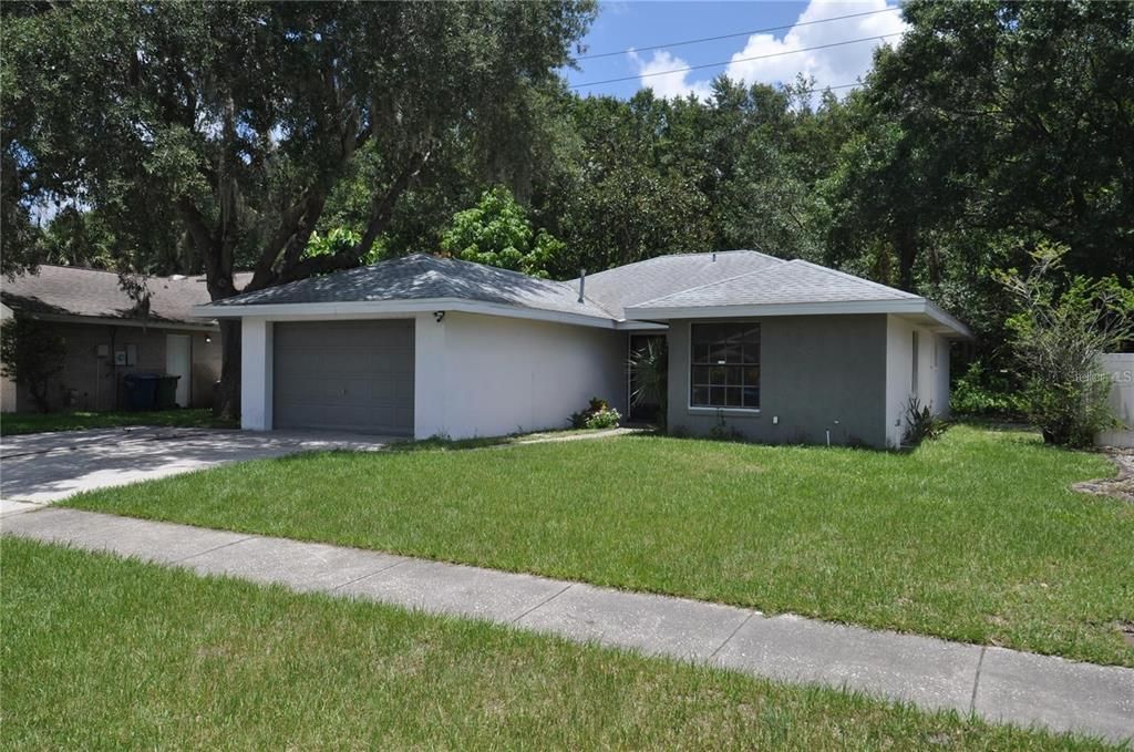 En Renta: $1,595 (3 camas, 2 baños, 1245 Pies cuadrados)