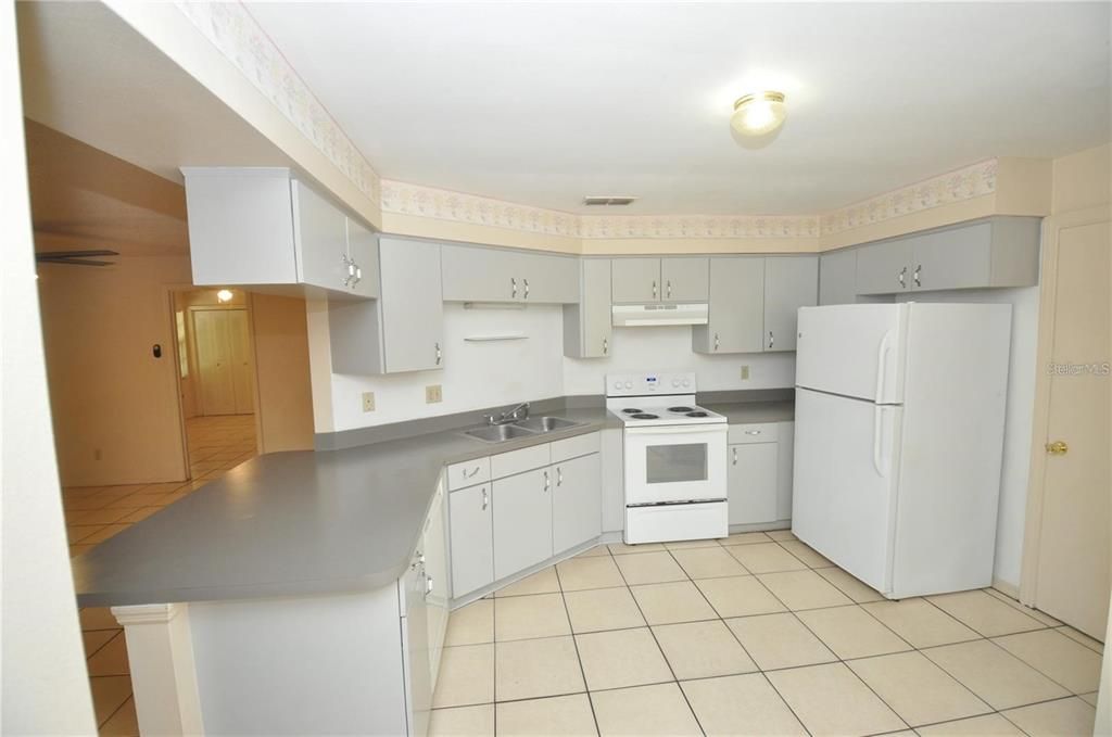 En Renta: $1,595 (3 camas, 2 baños, 1245 Pies cuadrados)