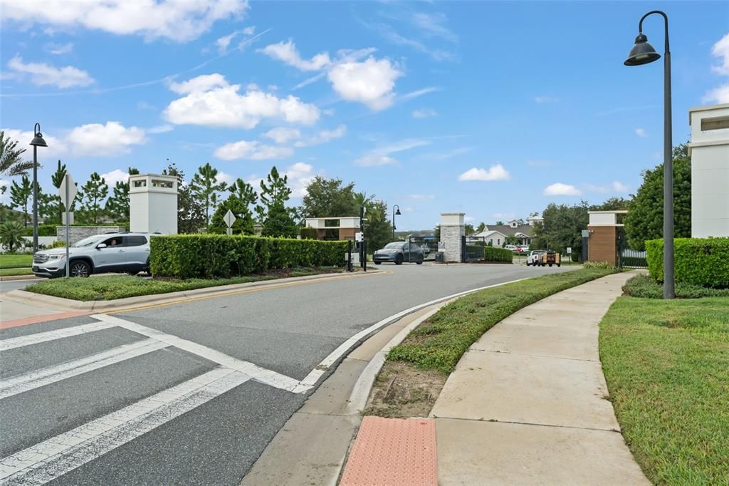 На продажу: $1,045,000 (5 спален, 5 ванн, 3890 Квадратных фут)