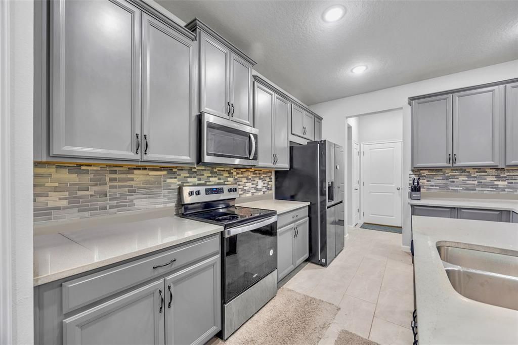 待售: $375,000 (3 贝兹, 2 浴室, 1667 平方英尺)