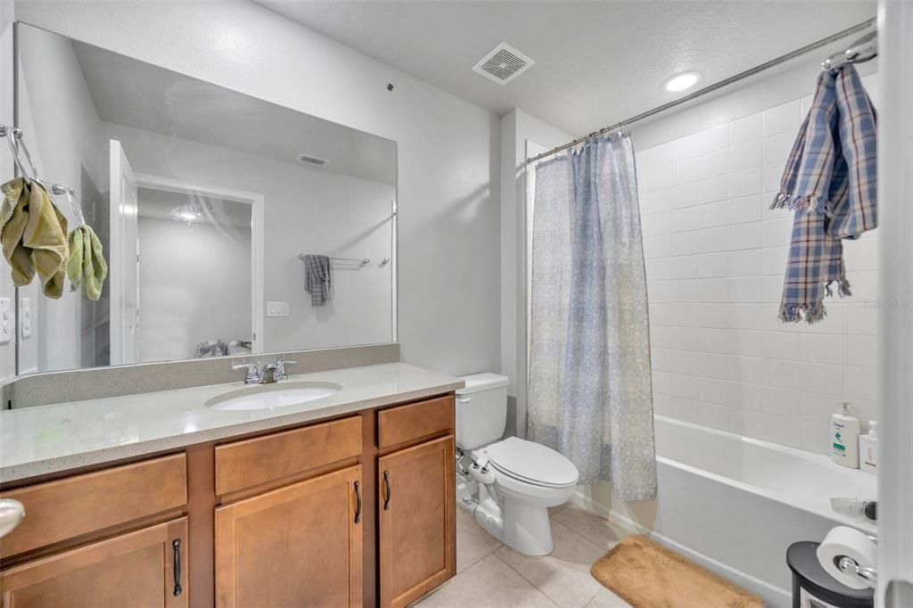 待售: $375,000 (3 贝兹, 2 浴室, 1667 平方英尺)