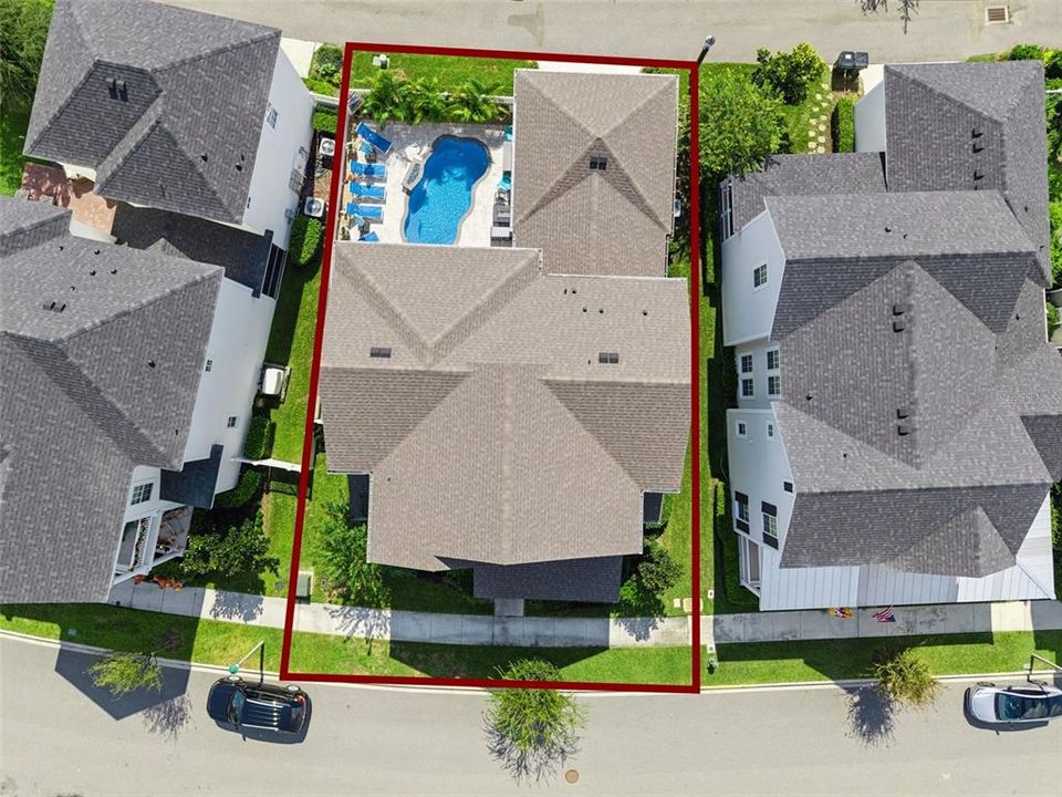 合同活跃: $1,129,000 (5 贝兹, 3 浴室, 3122 平方英尺)