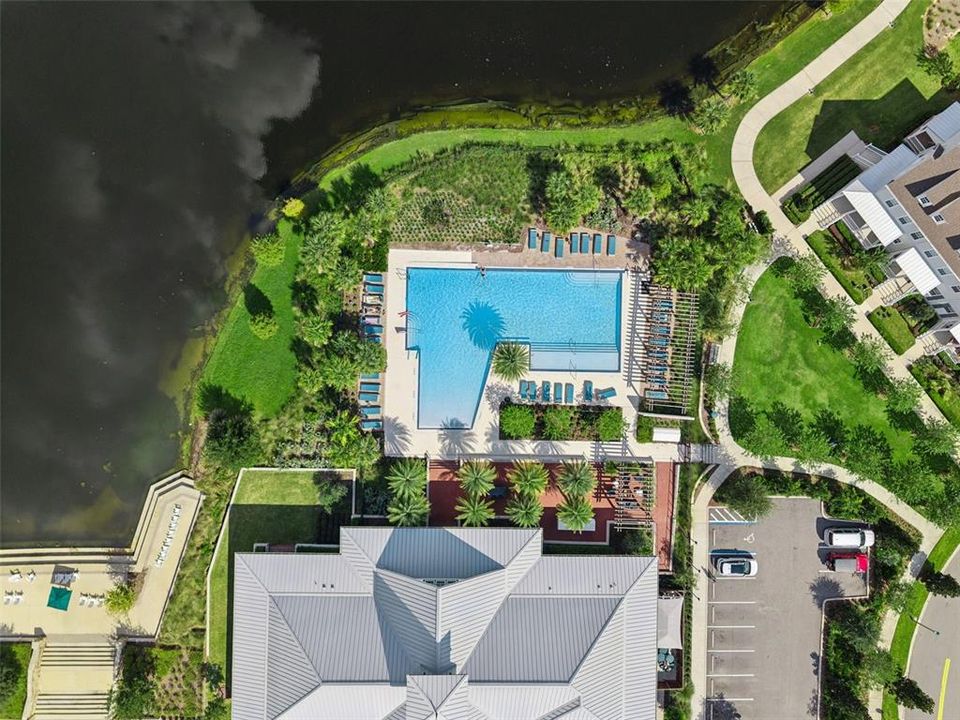 合同活跃: $1,129,000 (5 贝兹, 3 浴室, 3122 平方英尺)